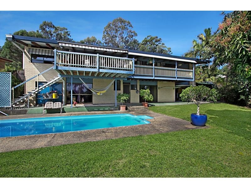 1 Timbertop Mead, Burleigh Heads QLD 4220