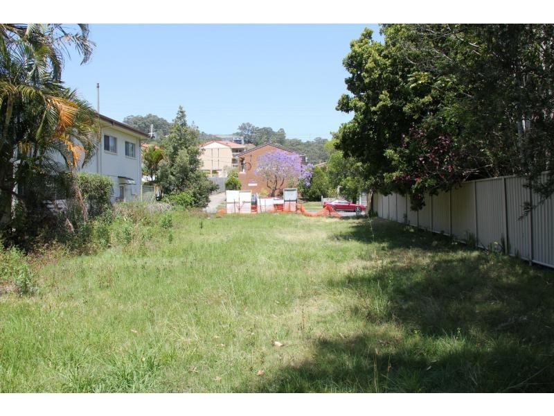 27 Burleigh Street, Burleigh Heads QLD 4220