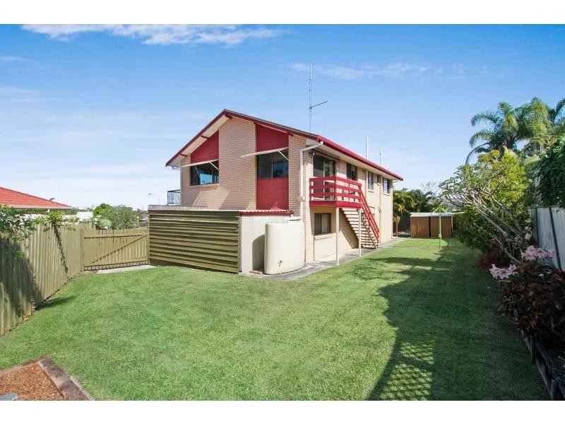 14 Atlas Crescent, Benowa QLD 4217