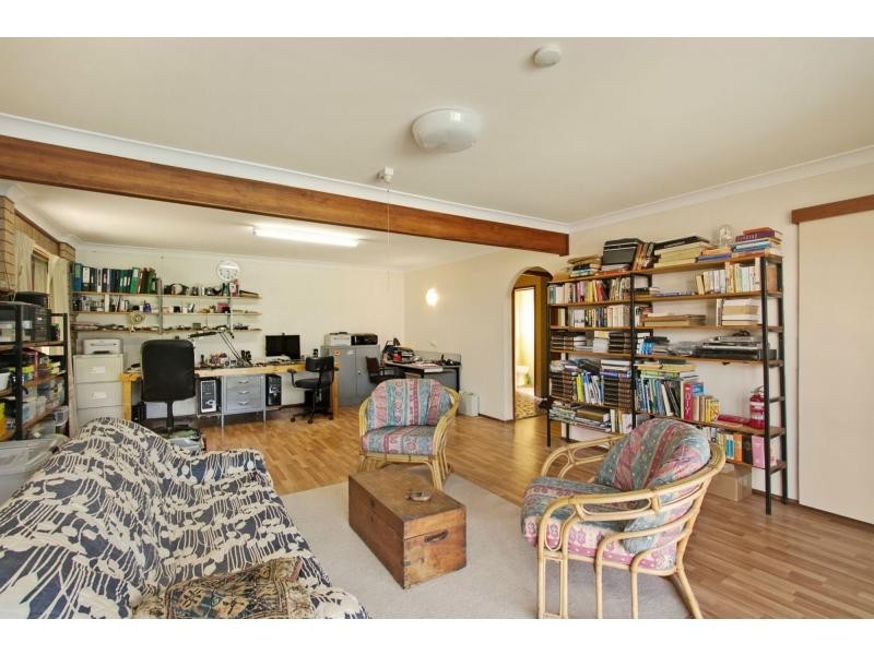 14 Atlas Crescent, Benowa QLD 4217