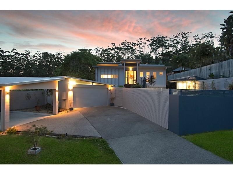 5 Dapples Court, Burleigh Heads QLD 4220