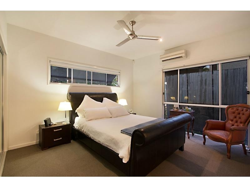 5 Dapples Court, Burleigh Heads QLD 4220