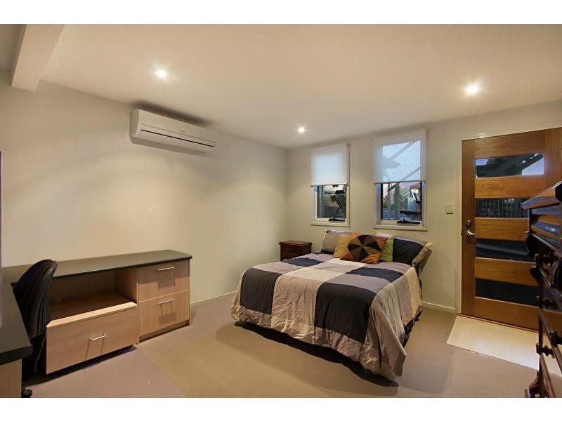 5 Dapples Court, Burleigh Heads QLD 4220