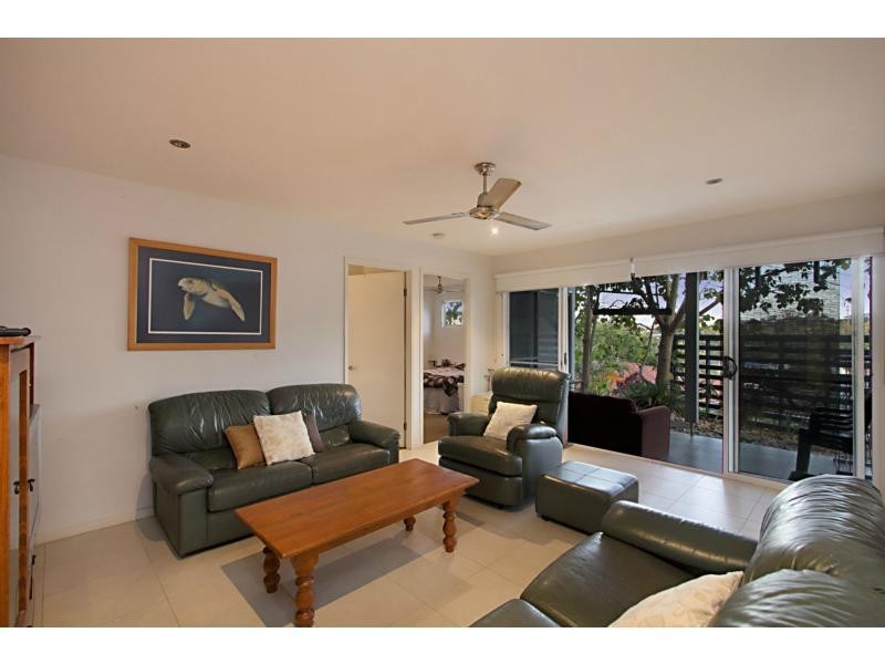 5 Dapples Court, Burleigh Heads QLD 4220