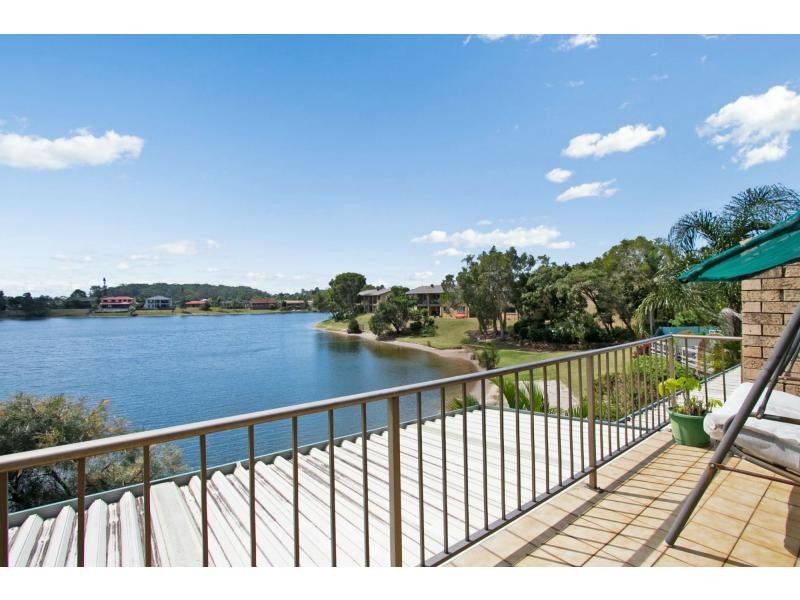 34/11 Shrike Court, Burleigh Waters QLD 4220