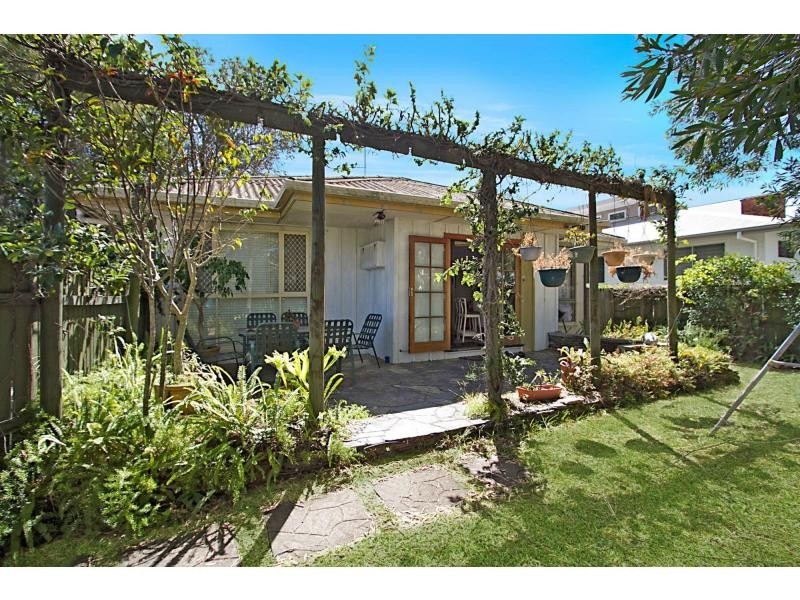 14 Lemana Lane, Burleigh Heads QLD 4220