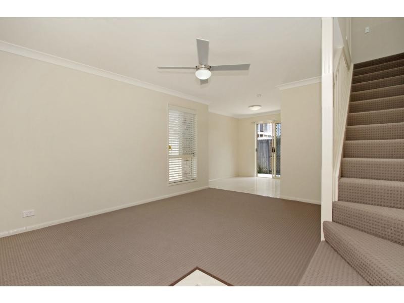4/4 Twenty Sixth Avenue, Palm Beach QLD 4221