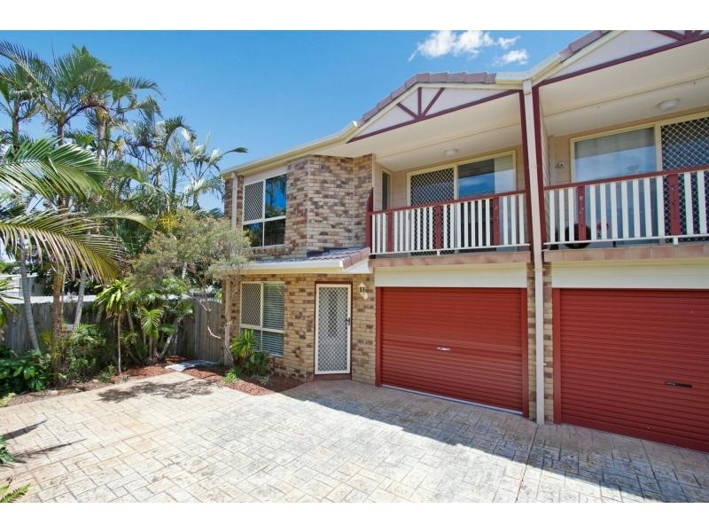 4/4 Twenty Sixth Avenue, Palm Beach QLD 4221