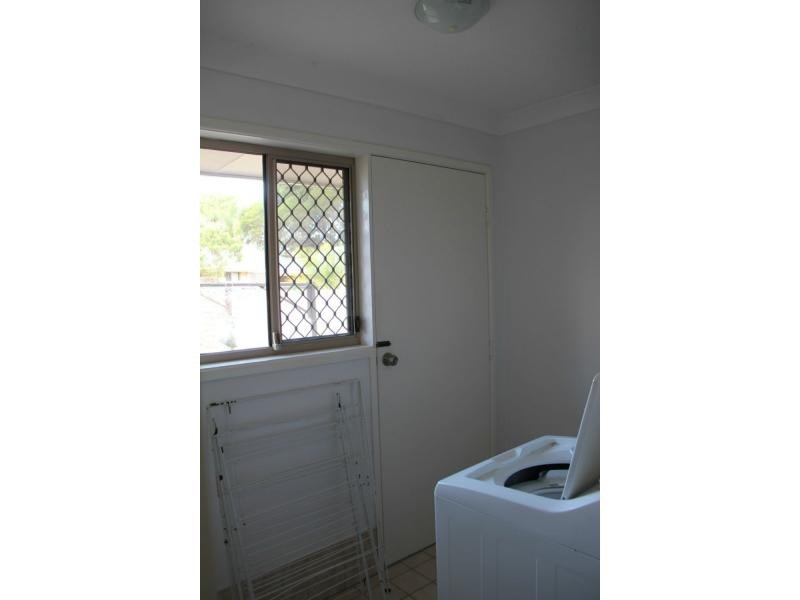 2/89 Treeview Drive, Burleigh Waters QLD 4220
