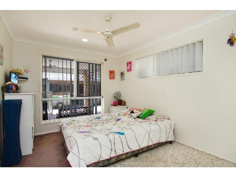 6 Treetop Court, Burleigh Waters QLD 4220