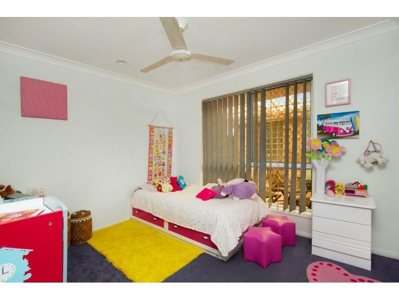 6 Treetop Court, Burleigh Waters QLD 4220