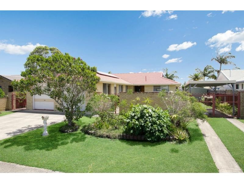 176 Acanthus Avenue, Burleigh Waters QLD 4220