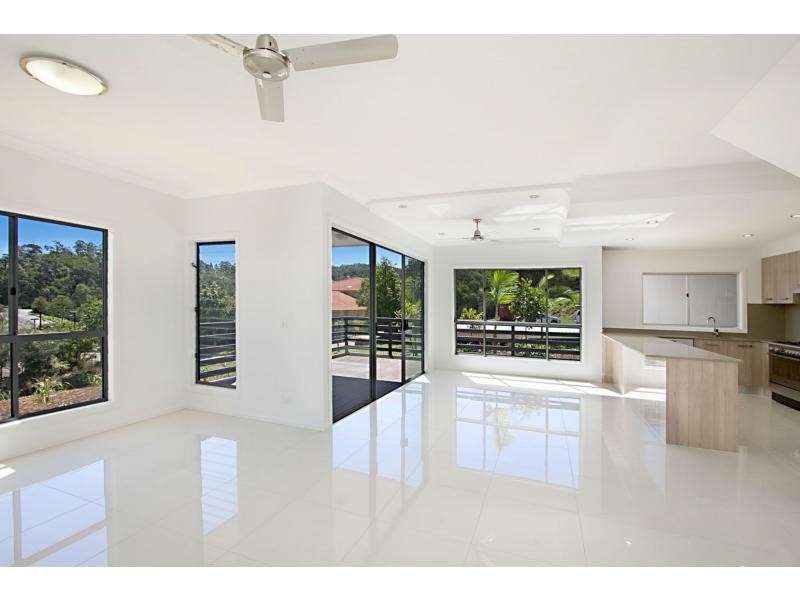 6/3 Mieke Court, Burleigh Heads QLD 4220