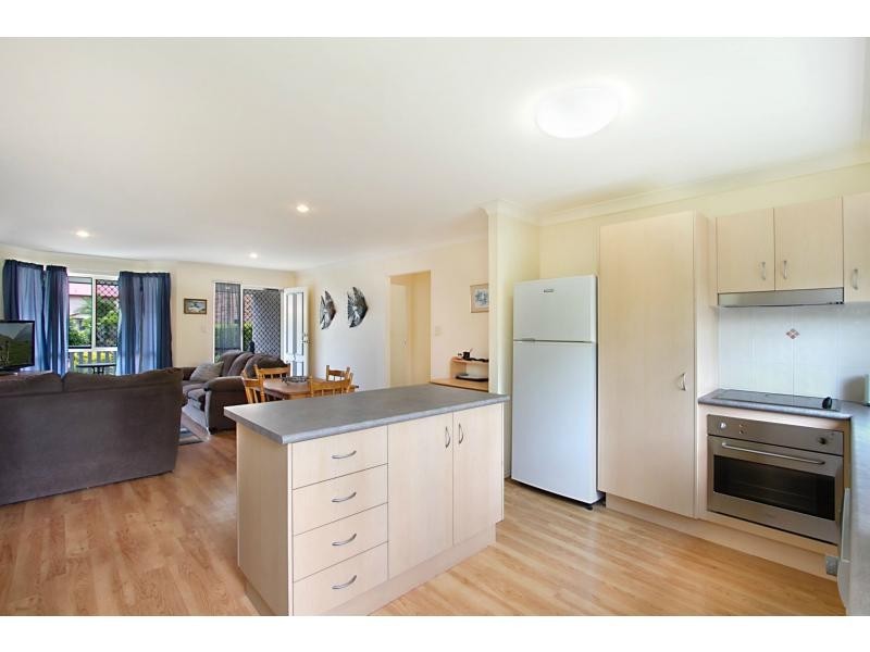 5/27 Tallebudgera Creek Road, Burleigh Heads QLD 4220