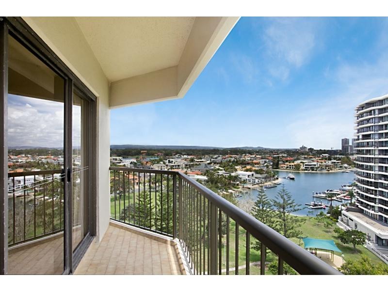 46/2 Admiralty Drive, Paradise Waters QLD 4217