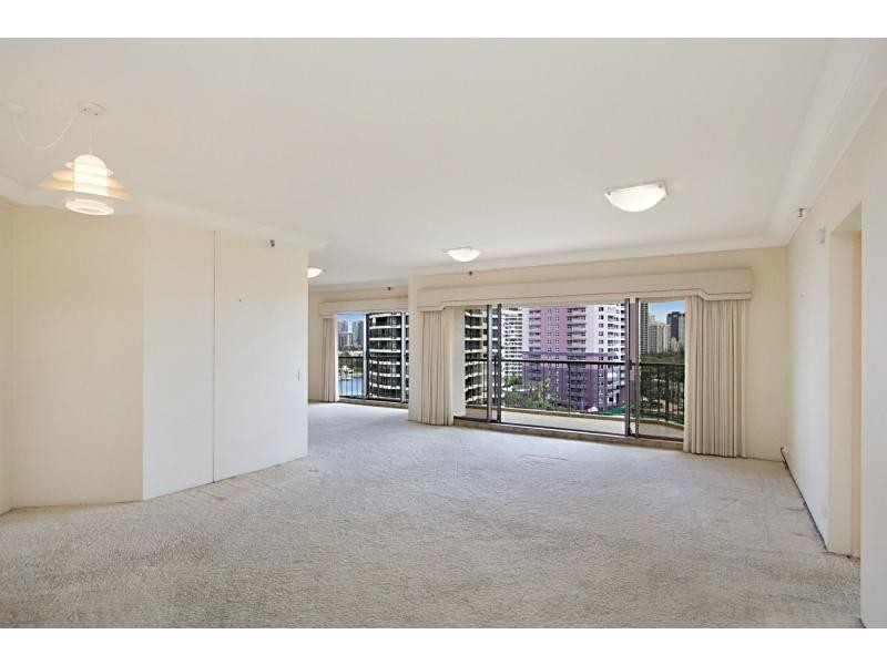 46/2 Admiralty Drive, Paradise Waters QLD 4217