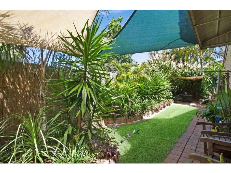 20/105 Christine Avenue, Burleigh Waters QLD 4220