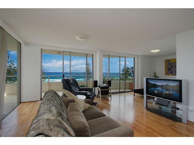16/82 The Esplanade, Burleigh Heads QLD 4220