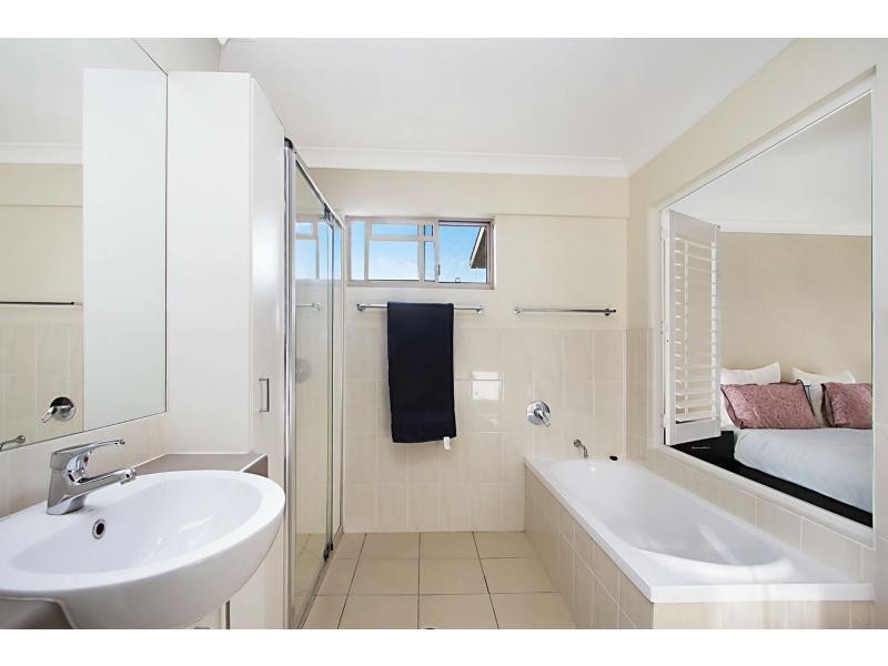 205/3 Thrower Drive, Currumbin QLD 4223