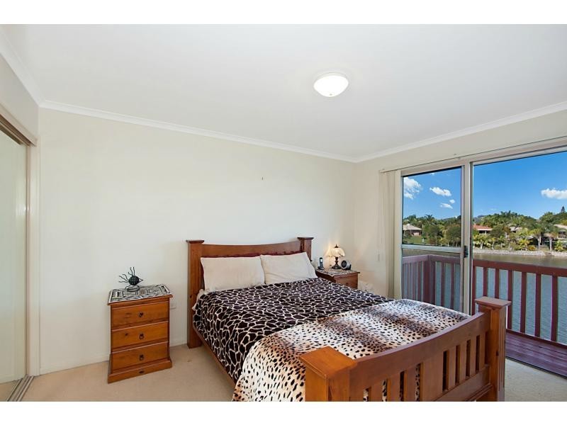 19/6 Lowood Court, Varsity Lakes QLD 4227