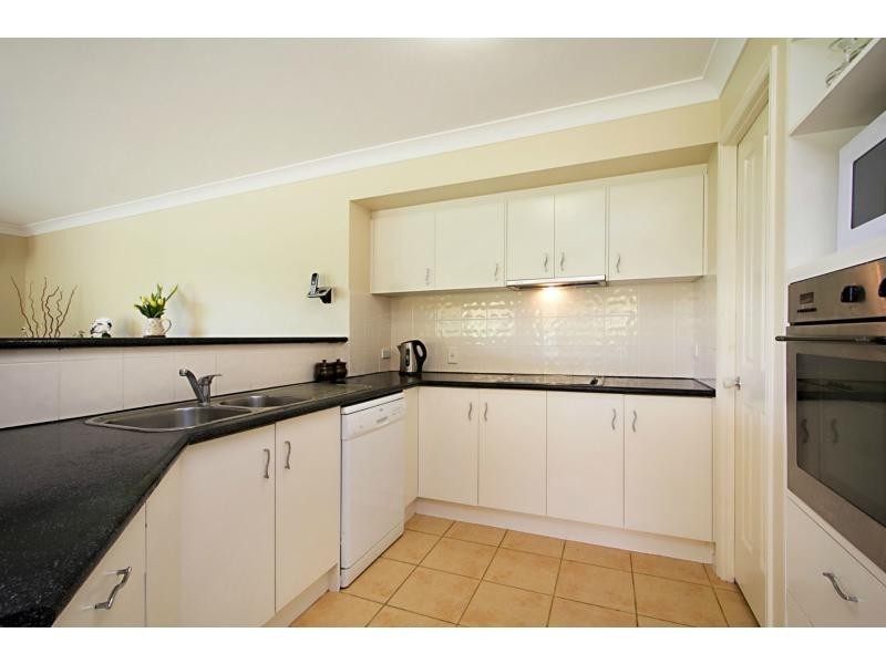 6 Arbury Hill Close, Burleigh Heads QLD 4220