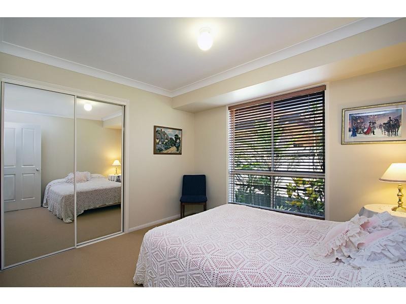 6 Arbury Hill Close, Burleigh Heads QLD 4220
