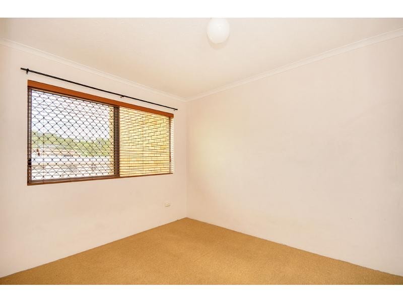 7/18 Ikkina Road, Burleigh Heads QLD 4220