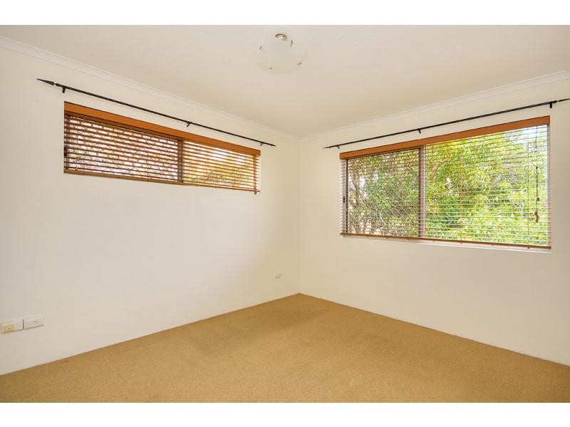 7/18 Ikkina Road, Burleigh Heads QLD 4220