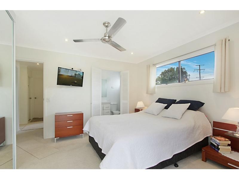 3 Sonia Street, Miami QLD 4220