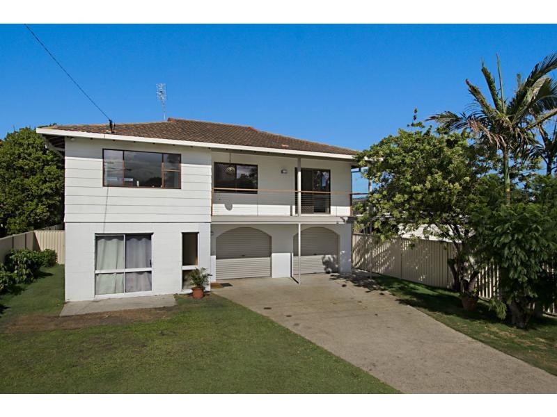 3 Sonia Street, Miami QLD 4220