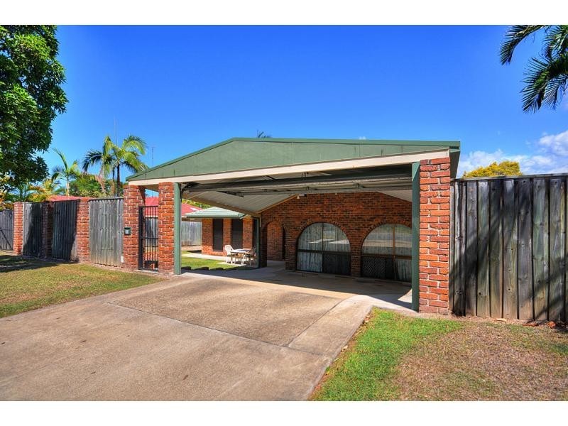 30 Grebe Place, Burleigh Waters QLD 4220