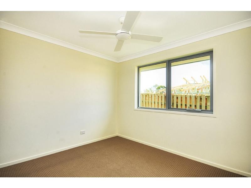 9 Sunbird Court, Elanora QLD 4221