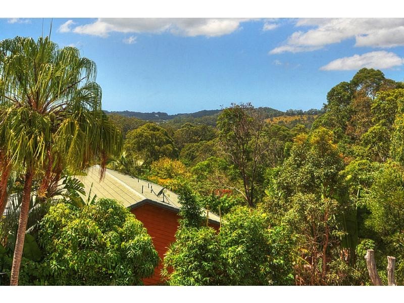 1 Karawatha Drive, Currumbin Waters QLD 4223