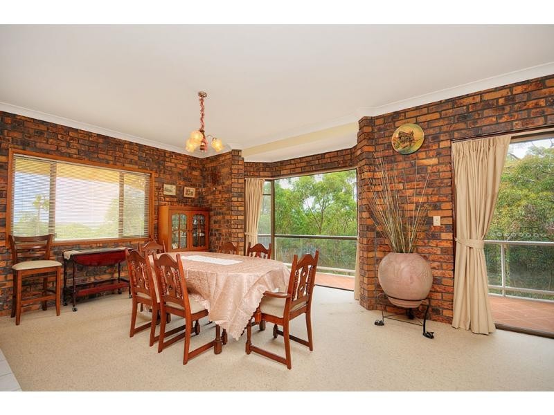 1 Karawatha Drive, Currumbin Waters QLD 4223