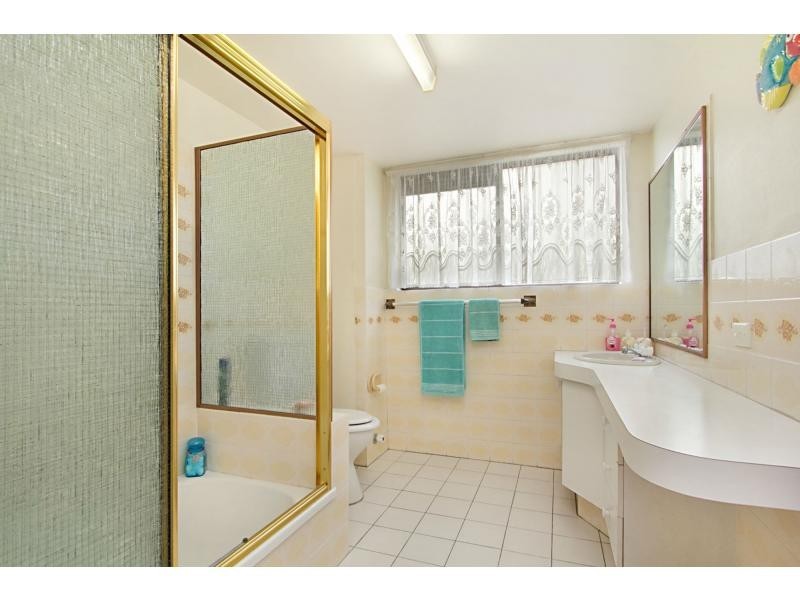 1/6 Stanley Street, Burleigh Heads QLD 4220