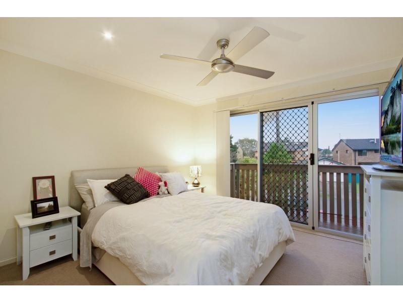 1/18 Barbet Place, Burleigh Waters QLD 4220
