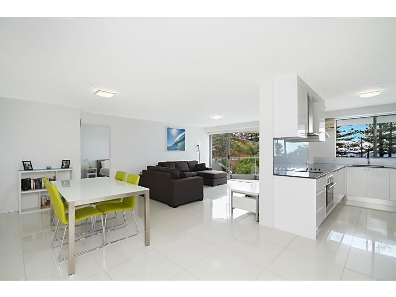 7/202 The Esplanade, Burleigh Heads QLD 4220