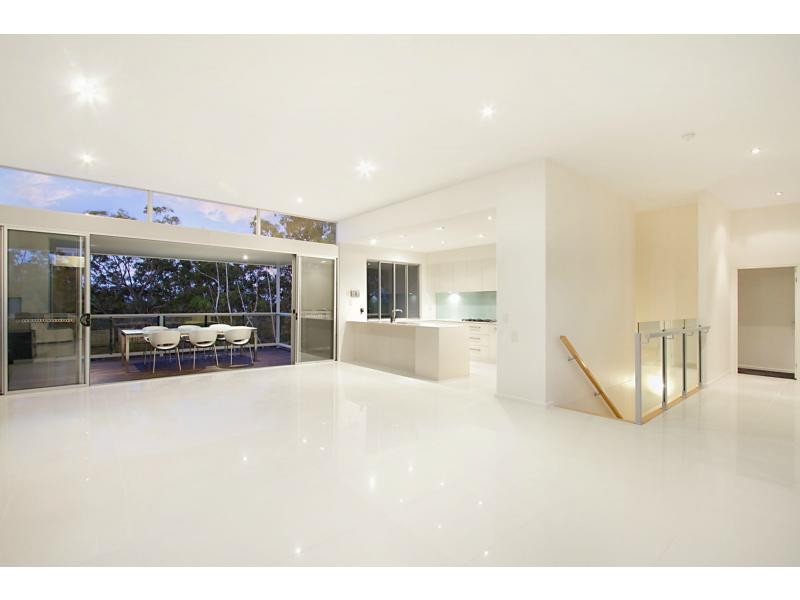 15 Gilgandra Close, Reedy Creek QLD 4227