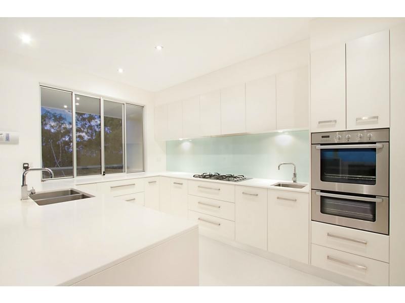 15 Gilgandra Close, Reedy Creek QLD 4227