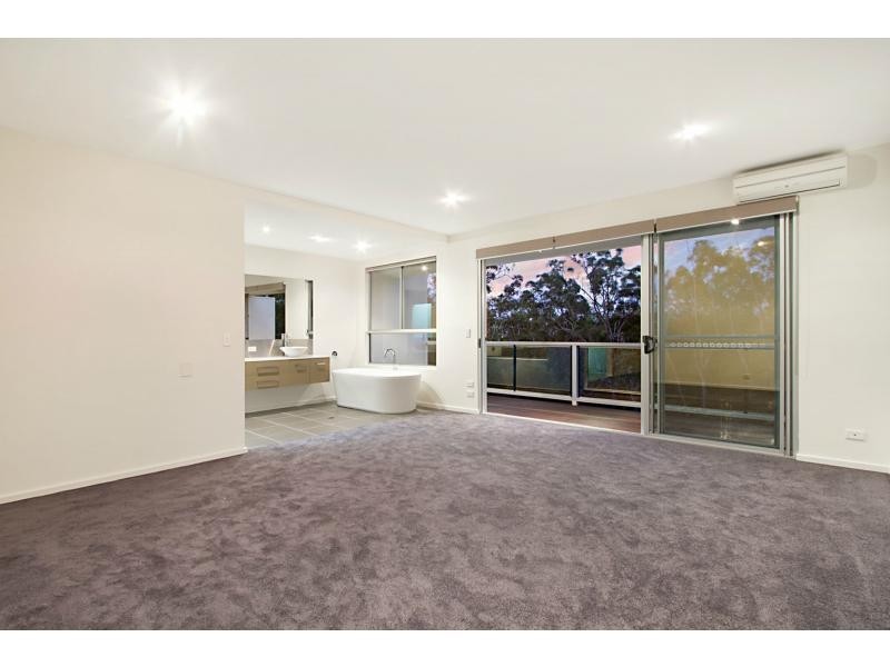15 Gilgandra Close, Reedy Creek QLD 4227