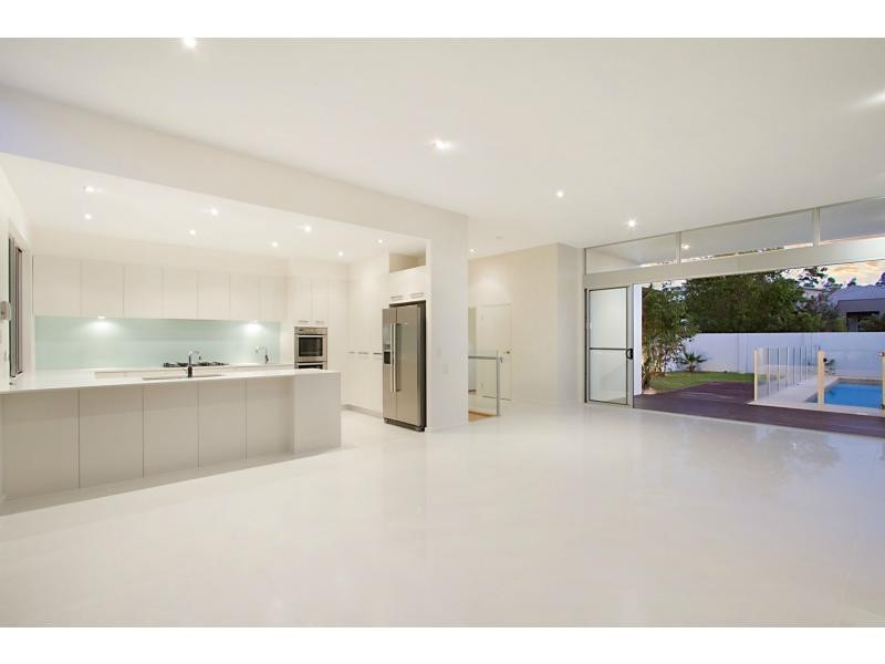 15 Gilgandra Close, Reedy Creek QLD 4227