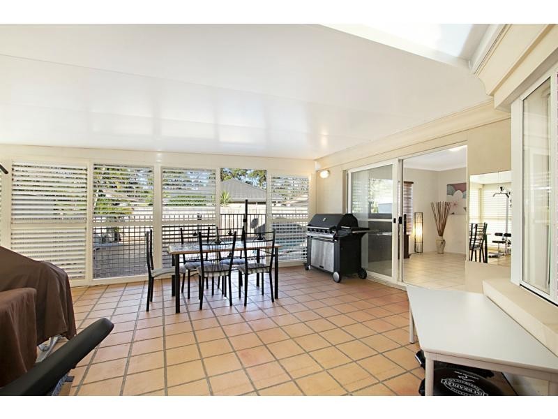 161 Dunlin Drive, Burleigh Waters QLD 4220