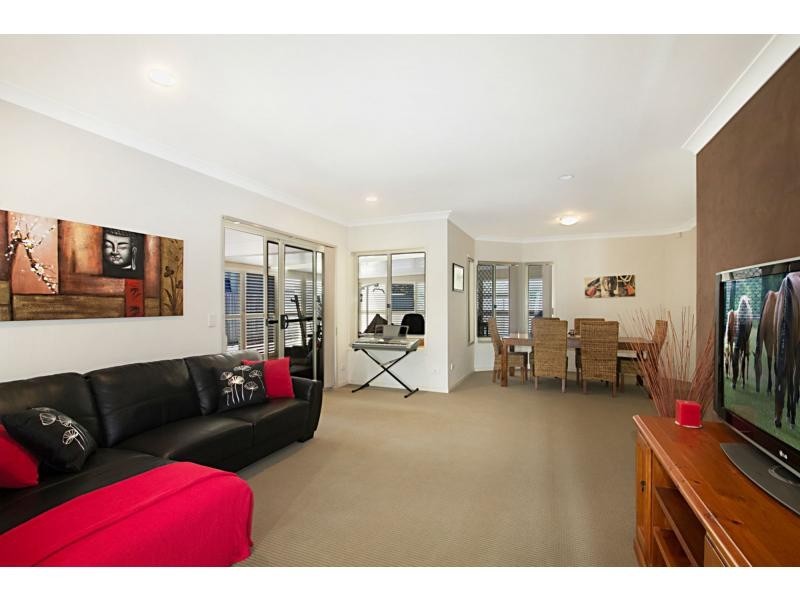 161 Dunlin Drive, Burleigh Waters QLD 4220