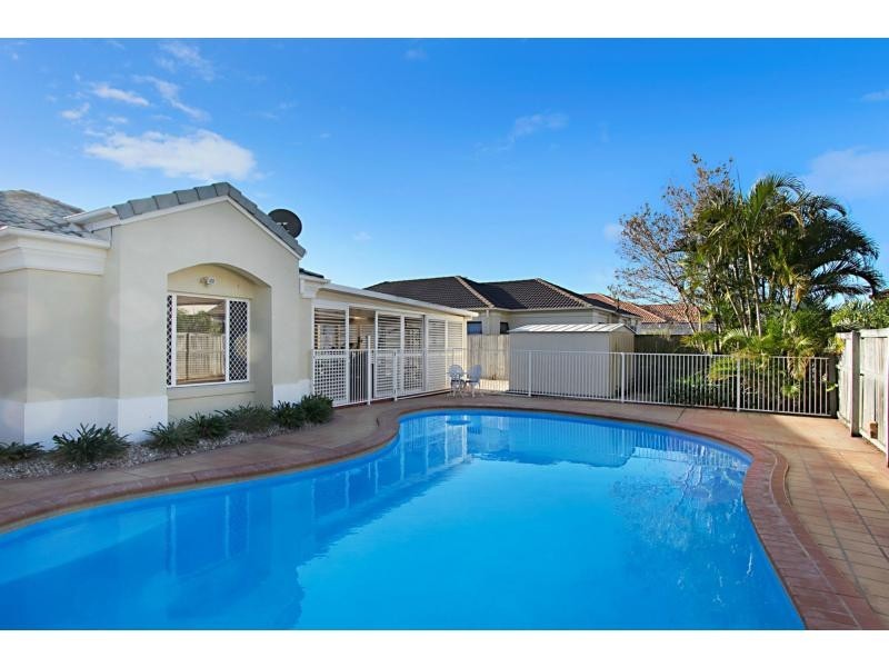 161 Dunlin Drive, Burleigh Waters QLD 4220