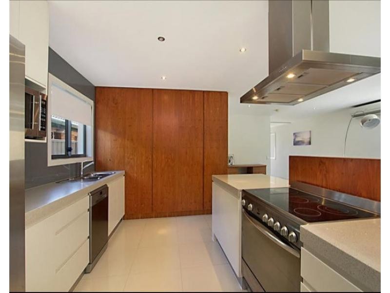66 Philippine Parade, Palm Beach QLD 4221
