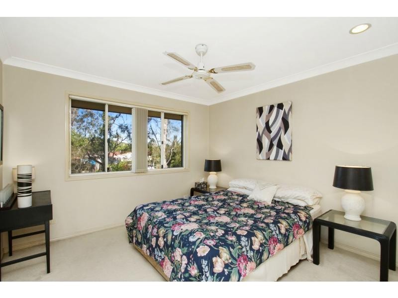 3/2 Burleigh Glen Court, Burleigh Heads QLD 4220