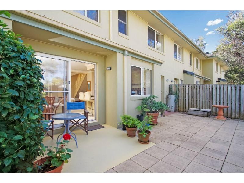 3/2 Burleigh Glen Court, Burleigh Heads QLD 4220