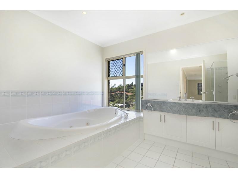 3 Quoll Close, Burleigh Heads QLD 4220