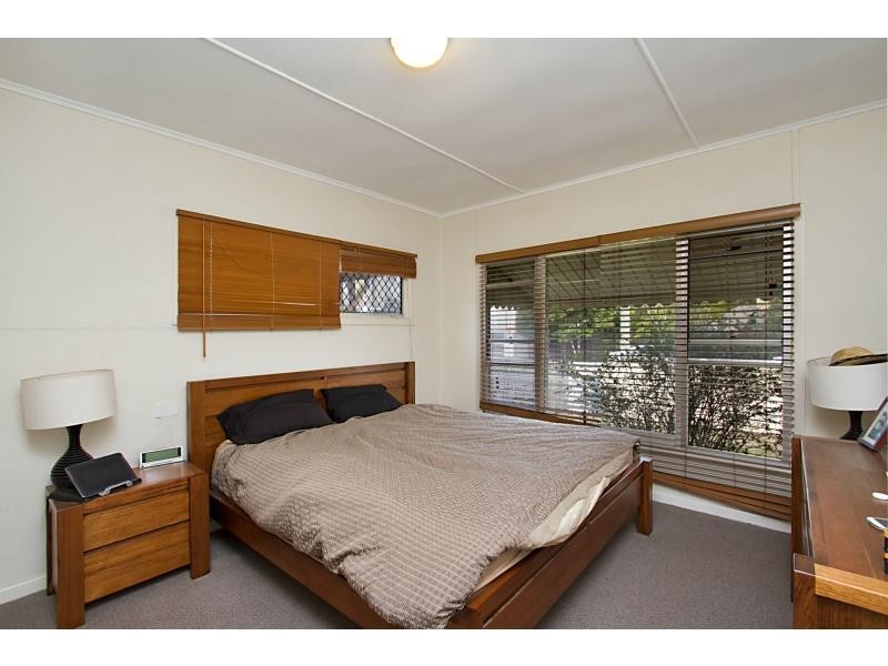 5 Gardenia Grove, Burleigh Heads QLD 4220