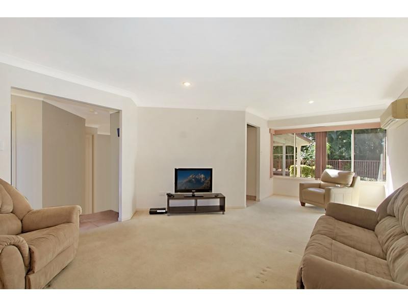 27 Yodelay Street, Varsity Lakes QLD 4227